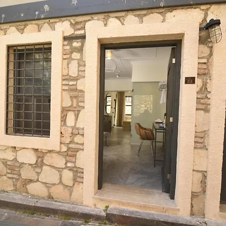 Apartament Warm Garden Flat With Patio Near Hadrian's Gate *