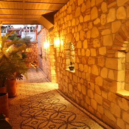 Apartament Warm Garden Flat With Patio Near Hadrian's Gate